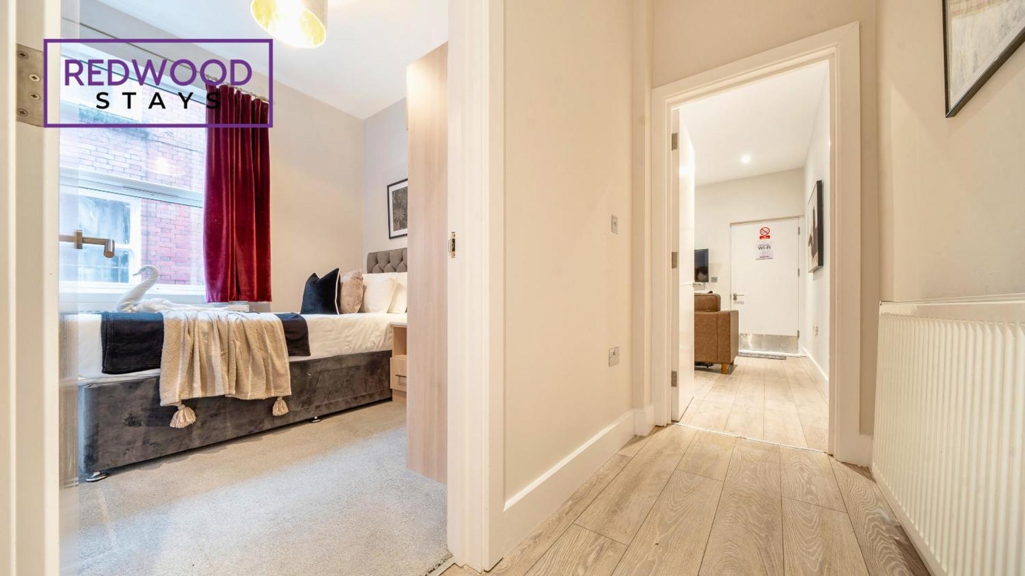 Newly Refurbished Everest Lodge Serviced Apartments For Contractors & Families, Free Wifi & Netflix By Redwood Stays Farnborough  Luaran gambar