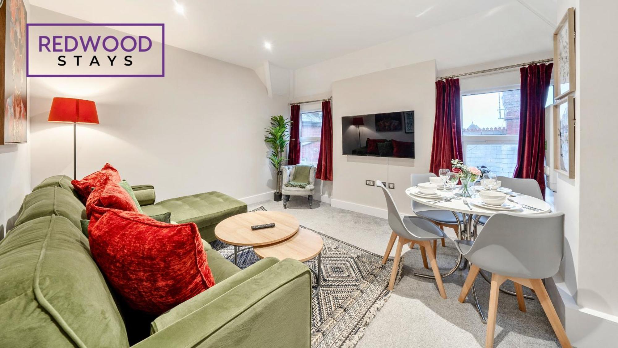 Newly Refurbished Everest Lodge Serviced Apartments For Contractors & Families, Free Wifi & Netflix By Redwood Stays Farnborough  Luaran gambar