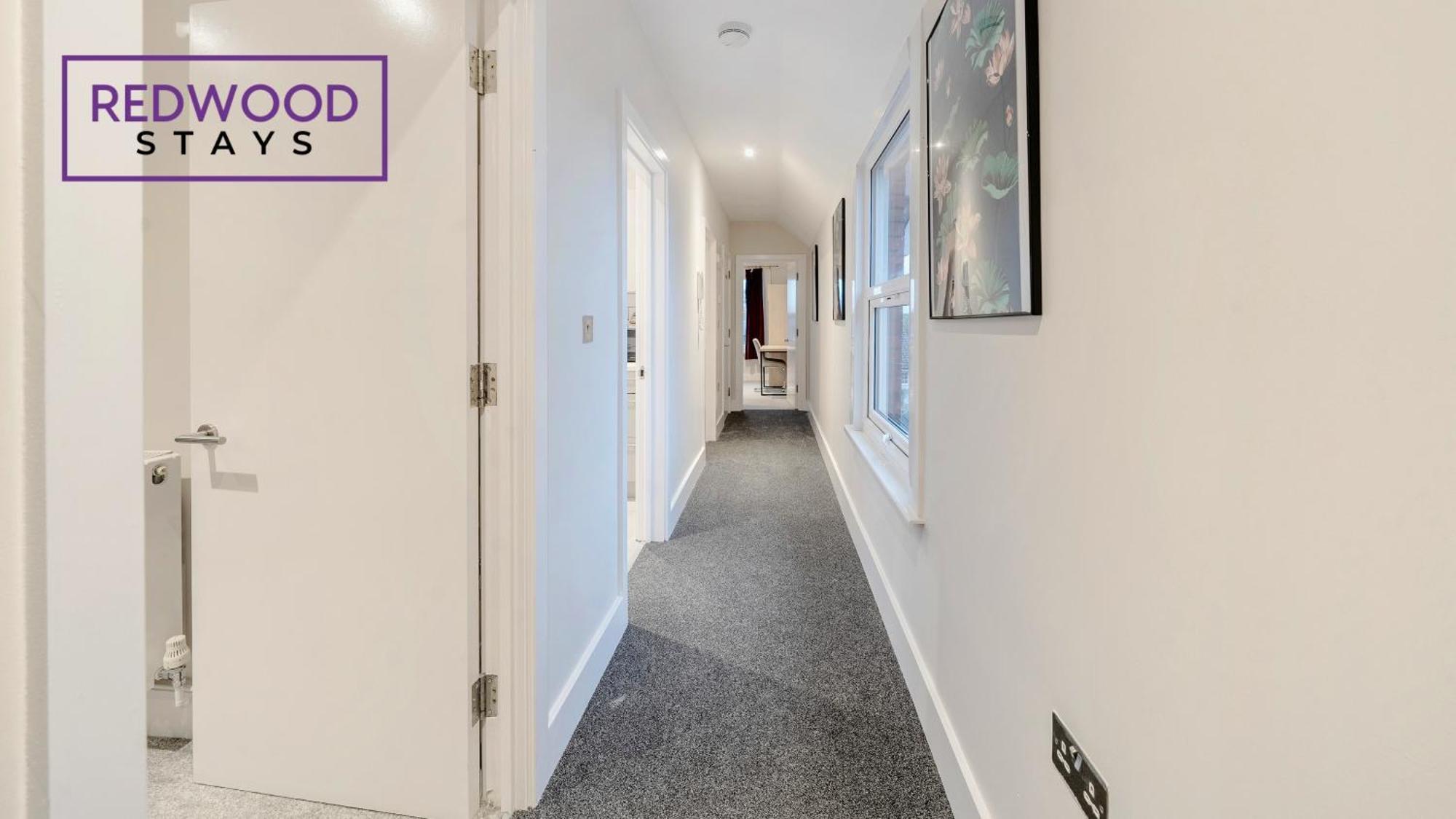 Newly Refurbished Everest Lodge Serviced Apartments For Contractors & Families, Free Wifi & Netflix By Redwood Stays Farnborough  Luaran gambar