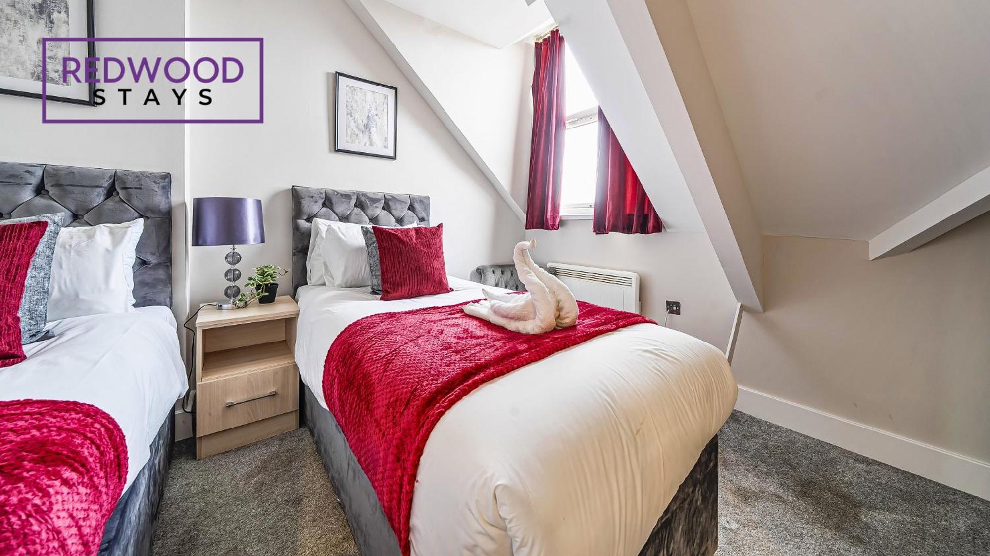 Newly Refurbished Everest Lodge Serviced Apartments For Contractors & Families, Free Wifi & Netflix By Redwood Stays Farnborough  Luaran gambar