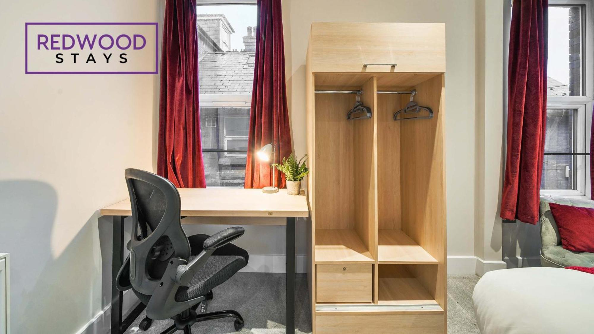 Newly Refurbished Everest Lodge Serviced Apartments For Contractors & Families, Free Wifi & Netflix By Redwood Stays Farnborough  Luaran gambar